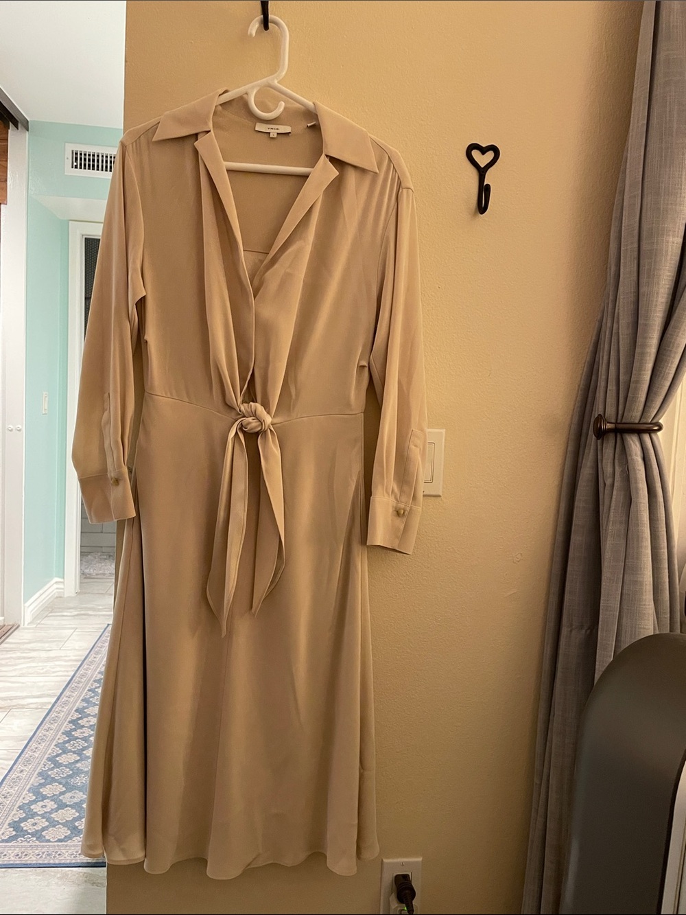 Vince Beige Long Sleeve Tie-Waist Shirt Dress